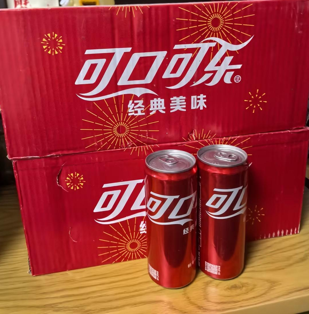 可口可乐高听摩登罐